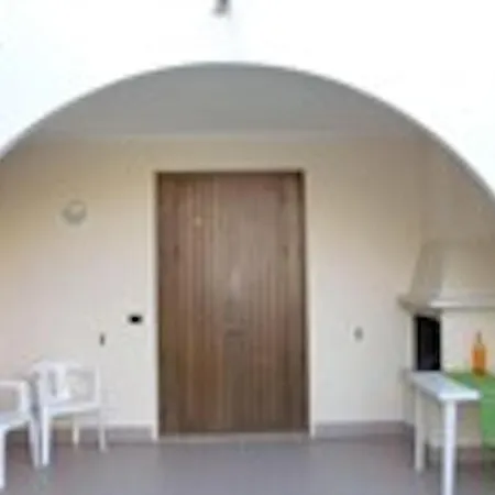 Flat For Up 7 Guests In Residence With Pool Διαμέρισμα *