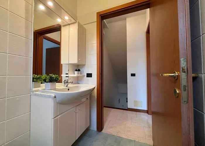 Lägenhet Flat For Seven Guests In With Pool Bibione