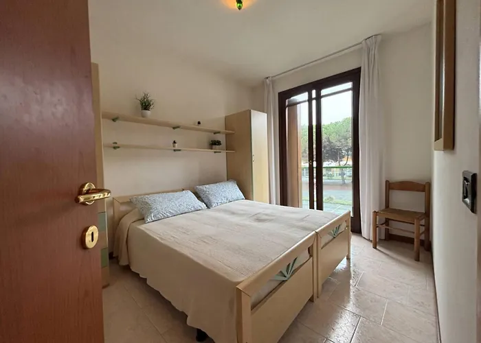 Flat For Seven Guests In With Pool