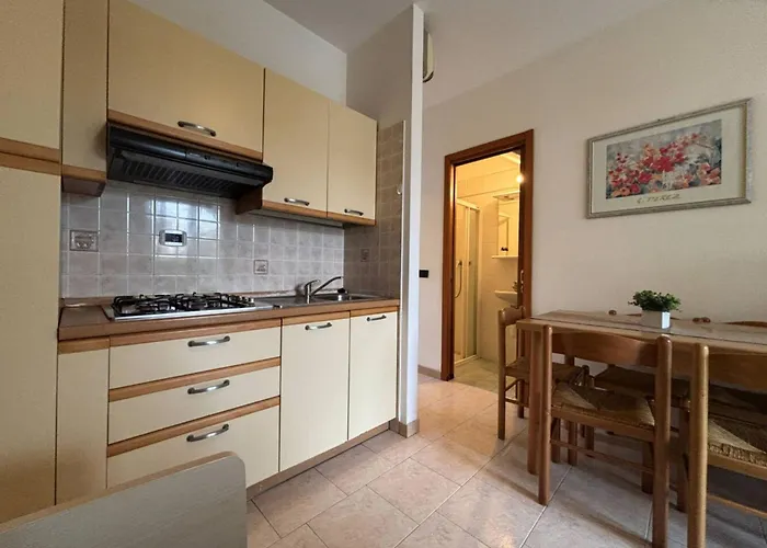 Flat For Seven Guests In With Pool * Bibione